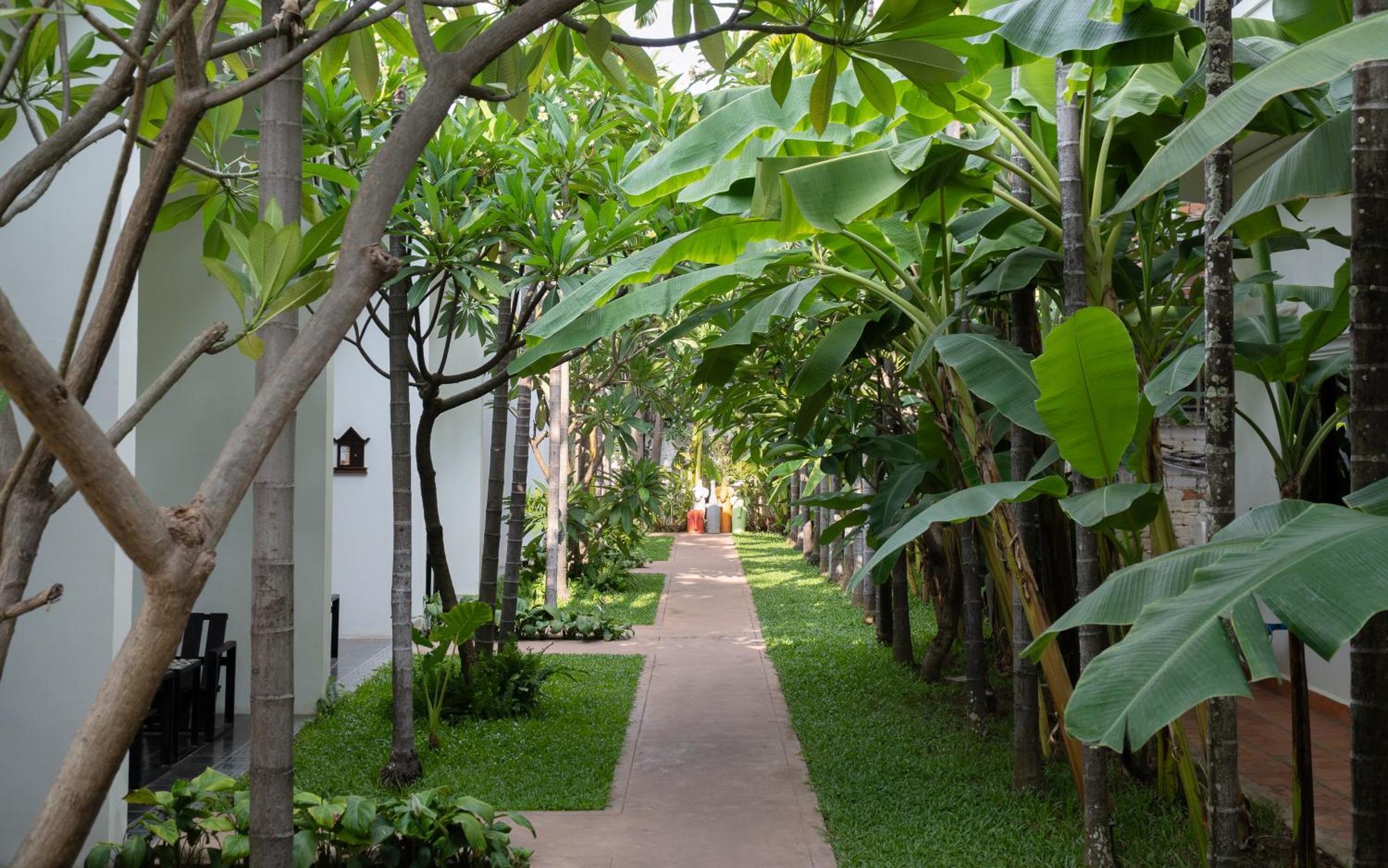 โรงแรมศาลาสรา เสียมราฐ ภายนอก รูปภาพ